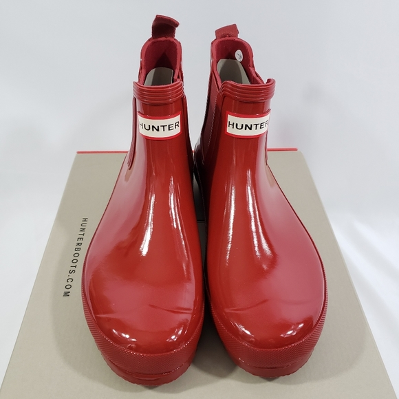 NWT CHELSEA GLOSS BOOTS RED BACK TAB - Picture 2 of 11